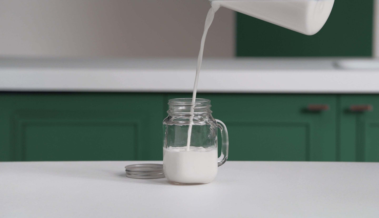 Froth milk with a Mason jar