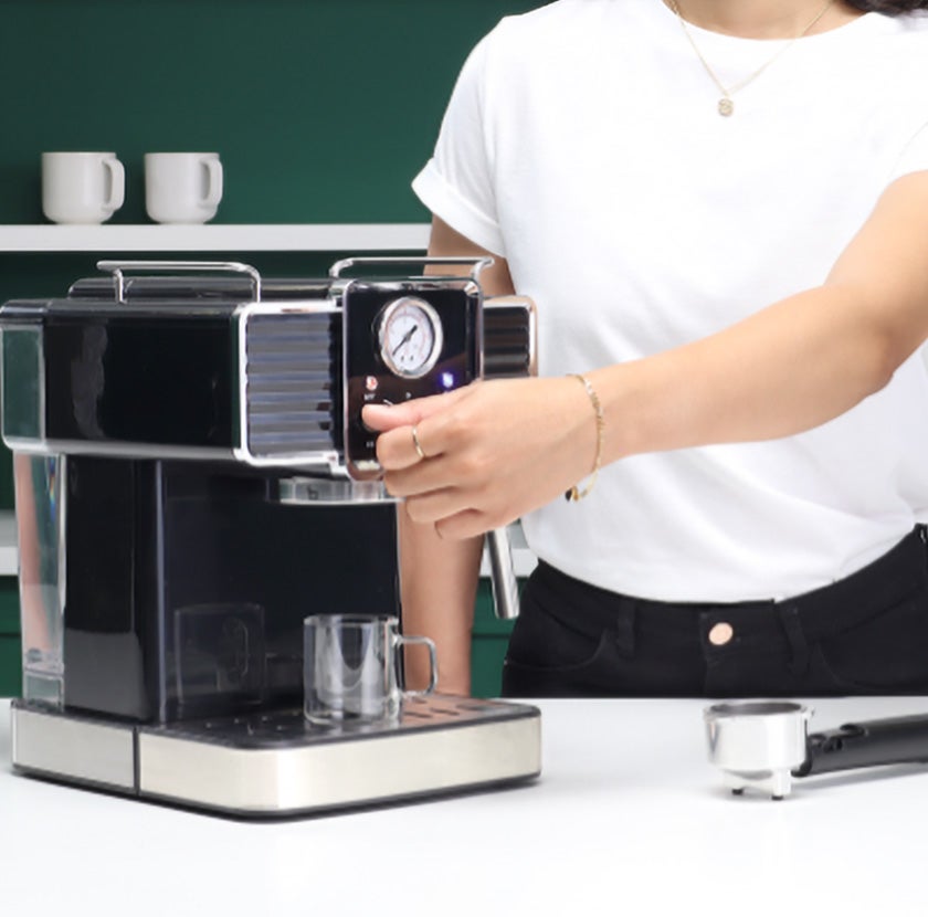 krok 1 Jak připravit dokonalé espresso pomocí kávovaru