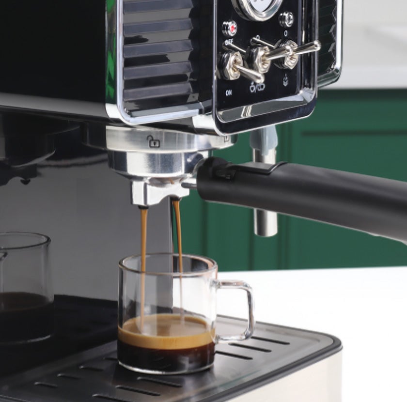 krok 7 Jak připravit dokonalé espresso pomocí kávovaru