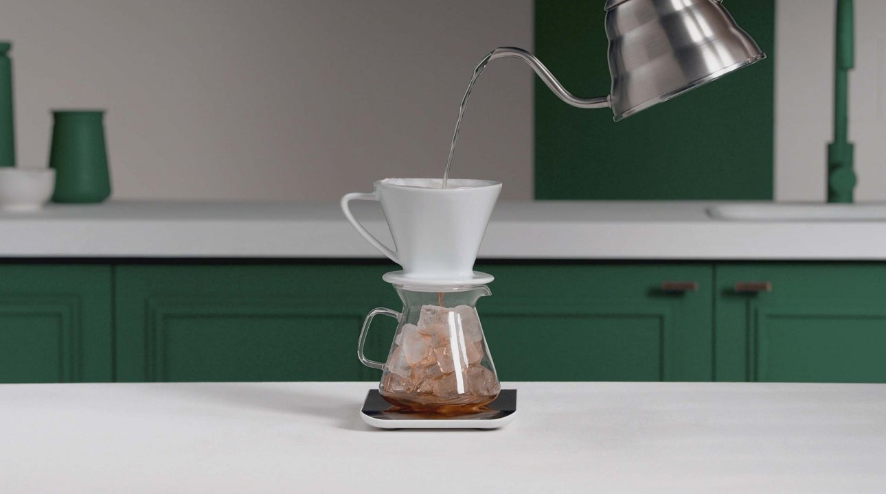 Sådan laver du iskaffe med filterkaffe