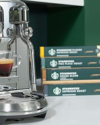 Café Starbucks® by Nespresso®, paquetes de producto y máquina