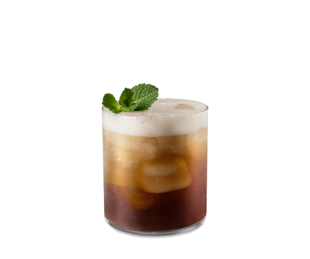 Mintulla maustettu poreileva espresso