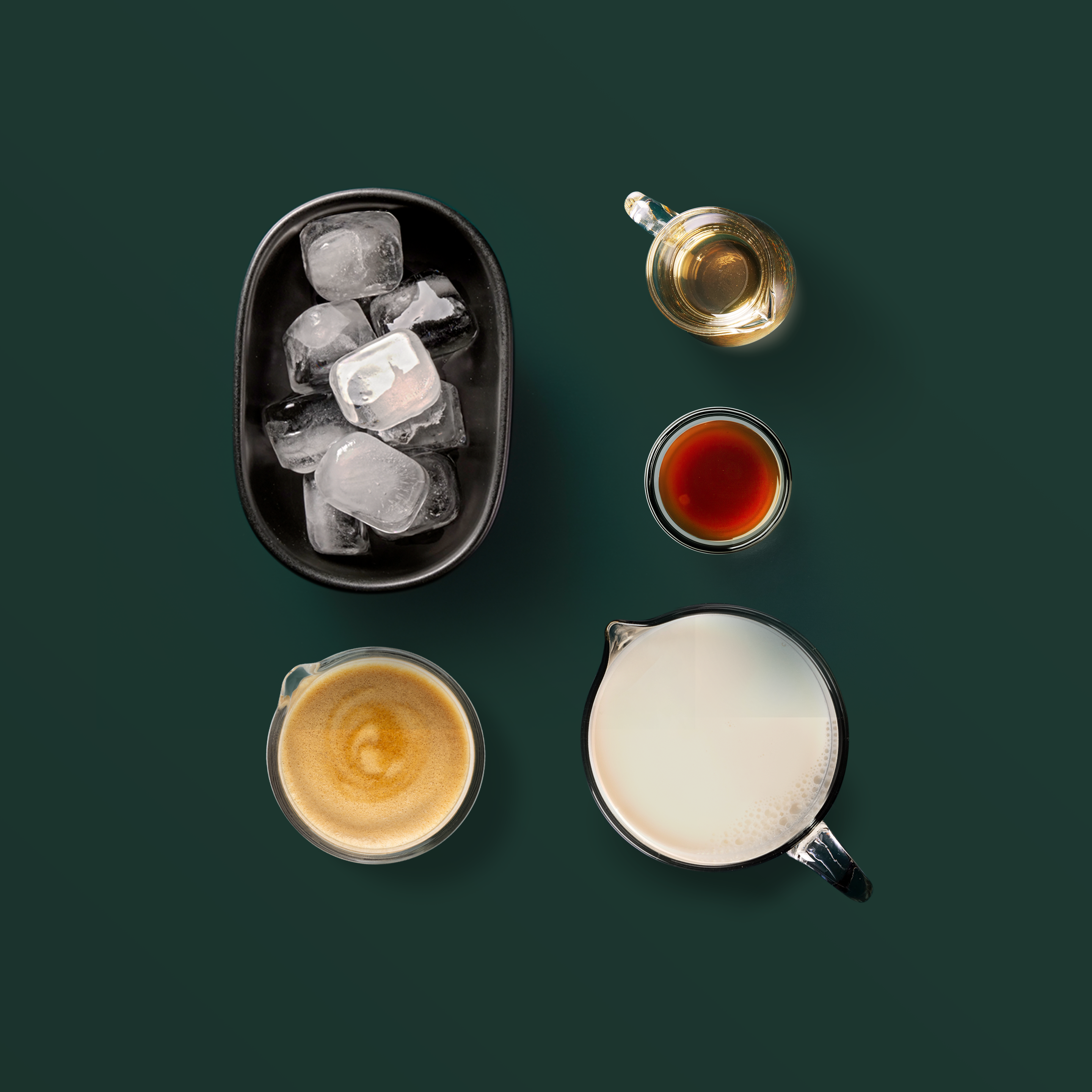 Come preparare a casa un Iced Caramel Macchiato