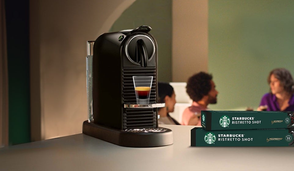 Assapora l'intensità di Starbucks Ristretto Shot