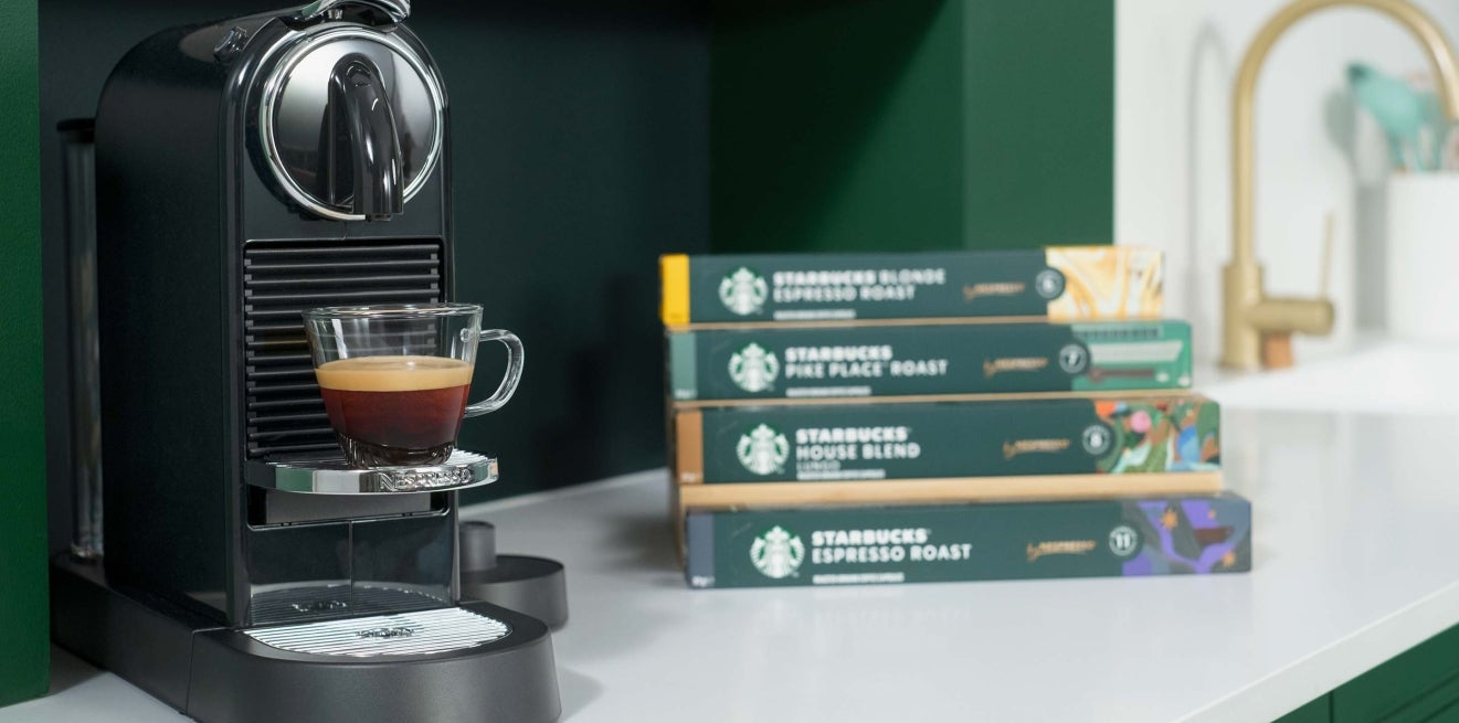 Caffè Starbucks® by Nespresso®, confezioni di prodotti e macchina