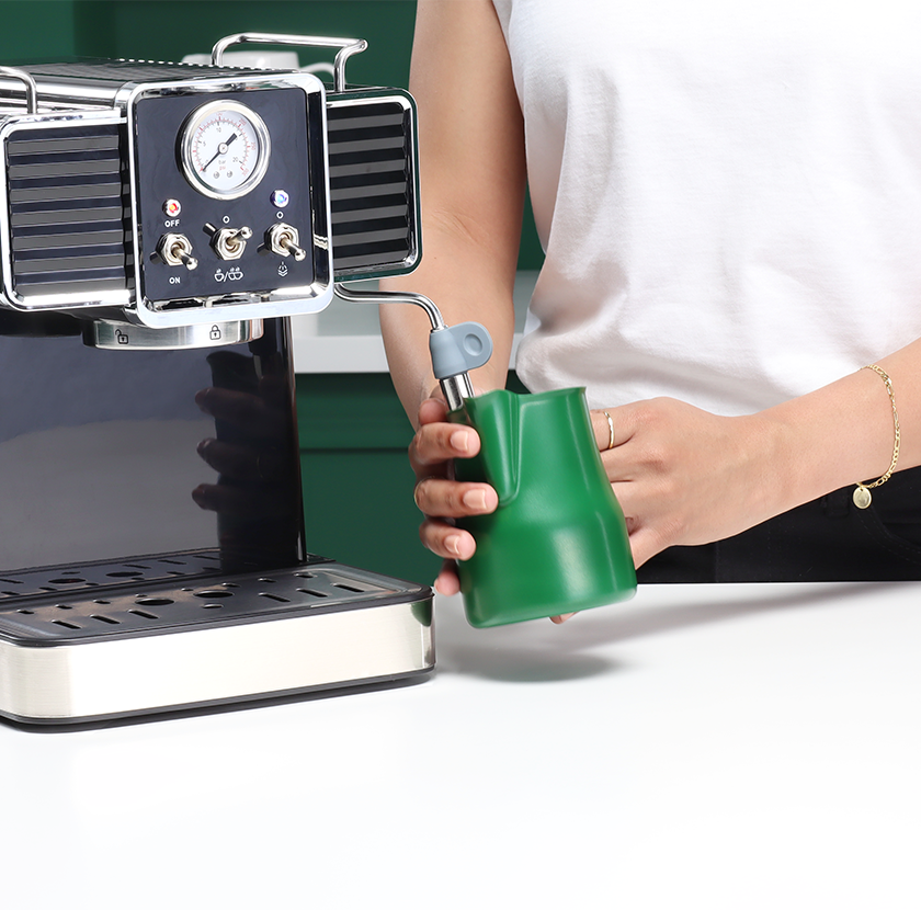 tryska na šľahanie mlieka 2