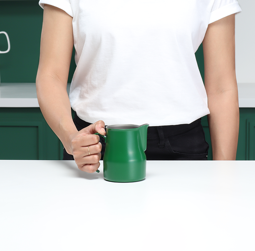 tryska na šľahanie mlieka 4a